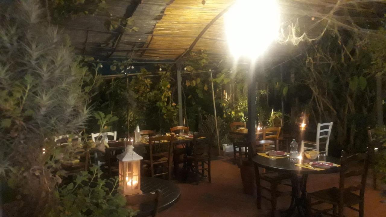 Agriturismo Terre Di Mare Bordighera Валекрозия Екстериор снимка